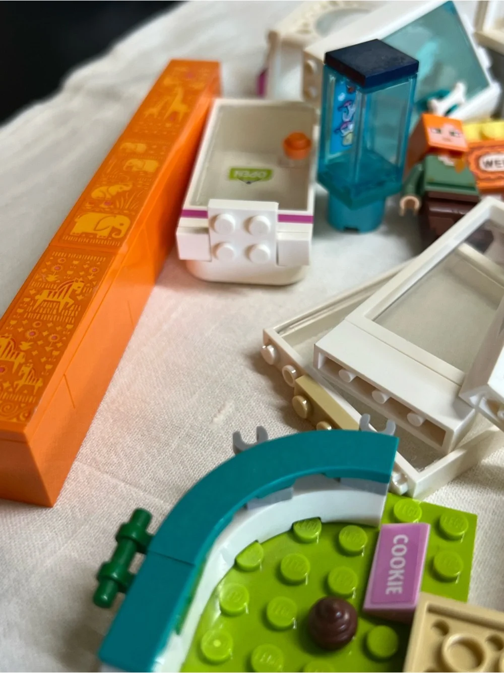 Lego and friends puppy Playground Plus Regular Playground Pieces